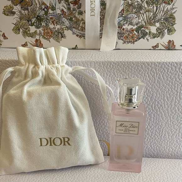 Miss Dior Hair Oil & Drawstring Bag NEW - Picture 8 of 8
